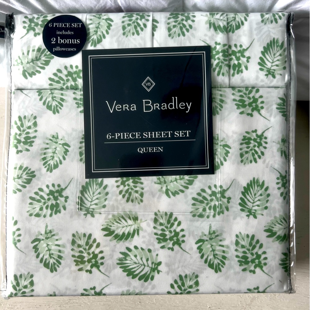 Vera Bradley Koala Palm 6 piece Queen sheet set. NWT.